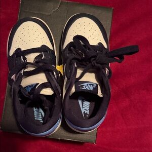 Nike Kids' Black and Cream Sneakers